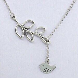 Chic 925 Sterling Silver Leaf and Bird Necklace
